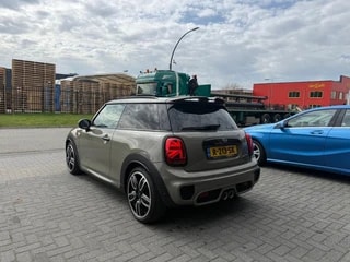 Thumbnail Mobil 8