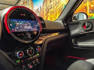 Thumbnail Mobil 7