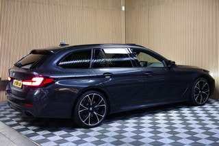 Thumbnail Mobil 8