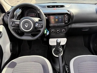 Thumbnail Mobil 6