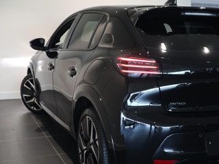 Thumbnail Mobil 8