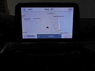 Thumbnail Mobil 7