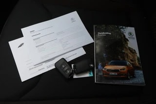 Thumbnail Mobil 4