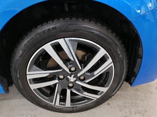 Thumbnail Mobil 4