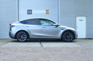 Thumbnail Mobil 8