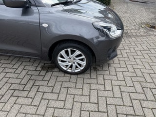 Thumbnail Mobil 6