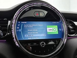 Thumbnail Mobil 10
