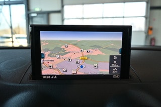 Thumbnail Mobil 9