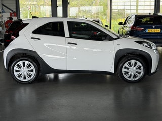 Thumbnail Mobil 5
