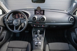 Thumbnail Mobil 10