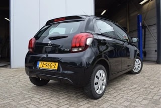 Thumbnail Mobil 4