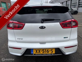 Thumbnail Mobil 5