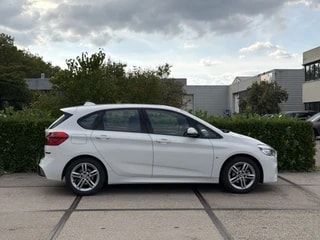 Thumbnail Mobil 10