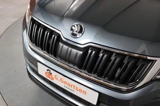 Thumbnail Mobil 10