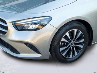 Thumbnail Mobil 6