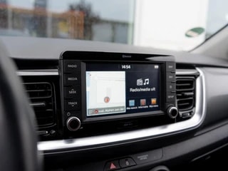 Thumbnail Mobil 9