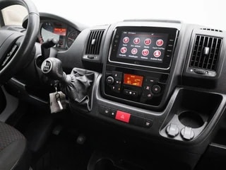 Thumbnail Mobil 8