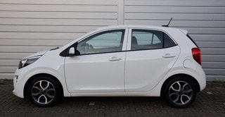 Thumbnail Mobil 6