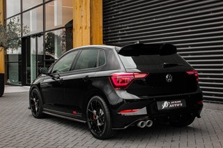 Thumbnail Mobil 8