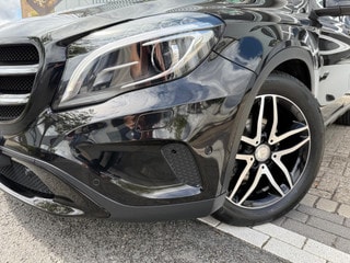 Thumbnail Mobil 10