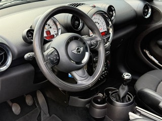 Thumbnail Mobil 7
