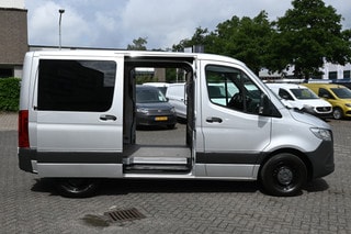 Thumbnail Mobil 3