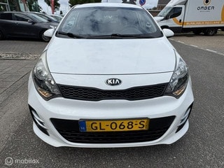 Thumbnail Mobil 8