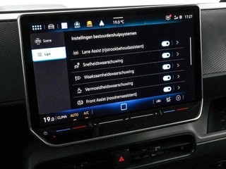 Thumbnail Mobil 8