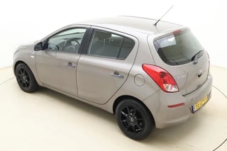 Thumbnail Mobil 4