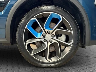 Thumbnail Mobil 7