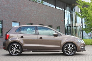 Thumbnail Mobil 4