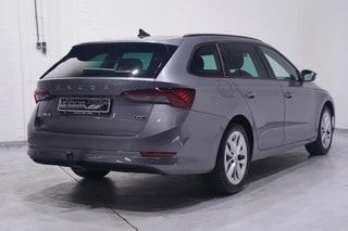 Thumbnail Mobil 10