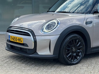 Thumbnail Mobil 6