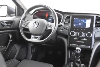Thumbnail Mobil 9