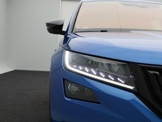 Thumbnail Mobil 8