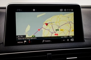 Thumbnail Mobil 9