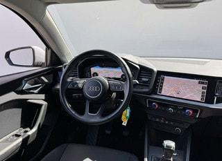 Thumbnail Mobil 8