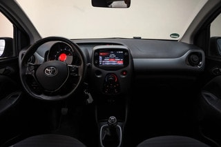 Thumbnail Mobil 4