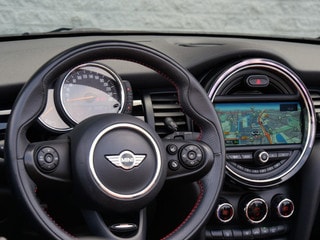 Thumbnail Mobil 6