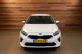Thumbnail Mobil 8