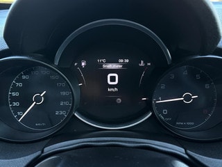 Thumbnail Mobil 6