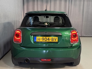 Thumbnail Mobil 8