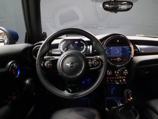 Thumbnail Mobil 8