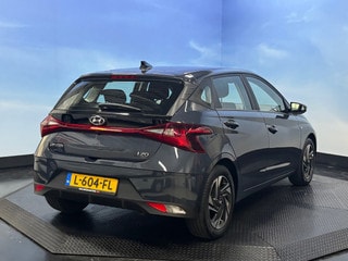 Thumbnail Mobil 8