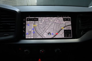 Thumbnail Mobil 9