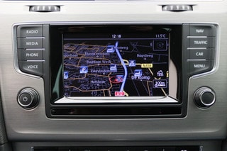 Thumbnail Mobil 4
