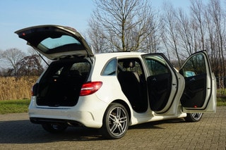 Thumbnail Mobil 6
