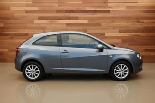 Thumbnail Mobil 6