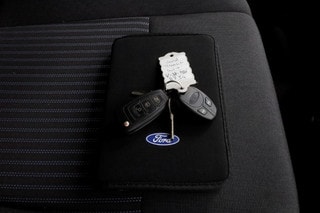 Thumbnail Mobil 6