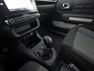 Thumbnail Mobil 9
